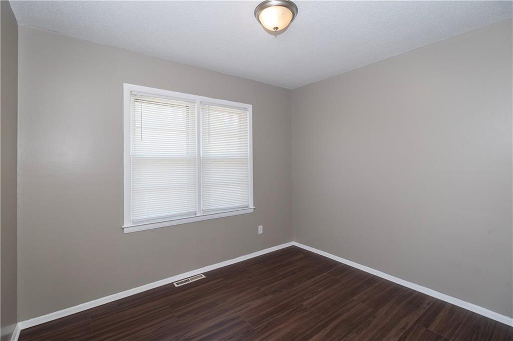11815 Armitage Drive Property Photo 10