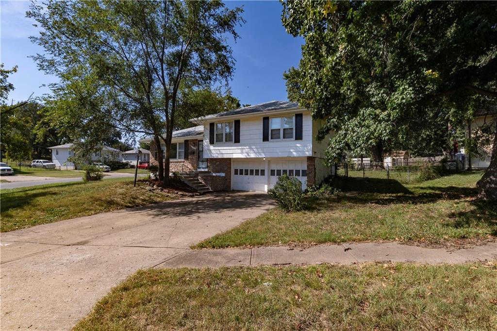11815 Armitage Drive Property Photo 21