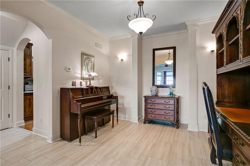 16067 S Brookfield Street Property Photo 10