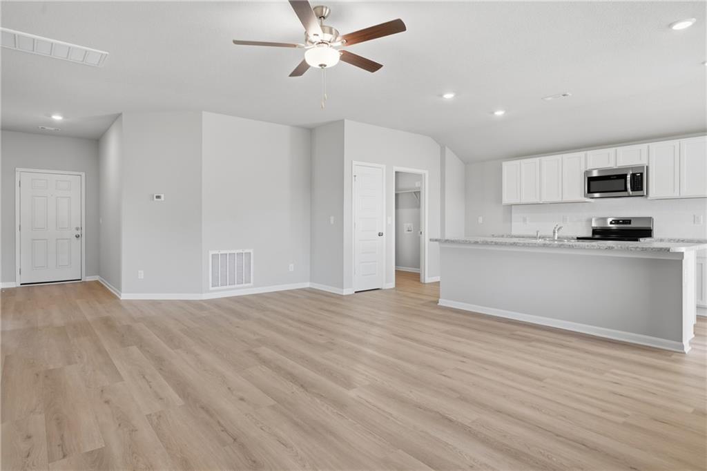 829 N Buckeye Street Property Photo 10