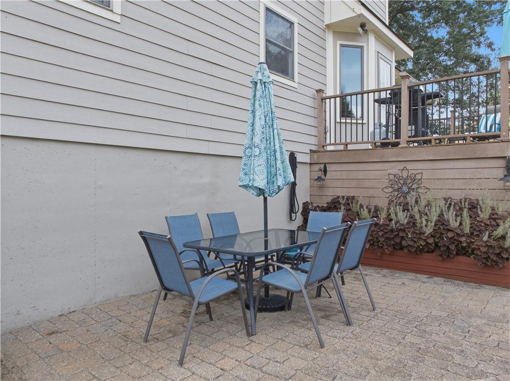 748 S Peculiar Drive Property Photo 40