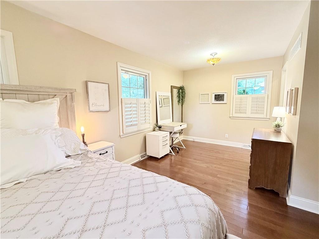 407 Linden Place Property Photo 15