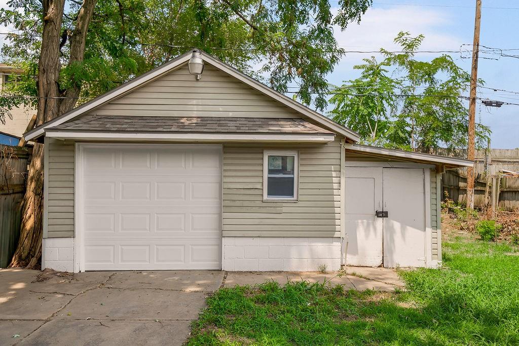 10522 E 6th Street Property Photo 24