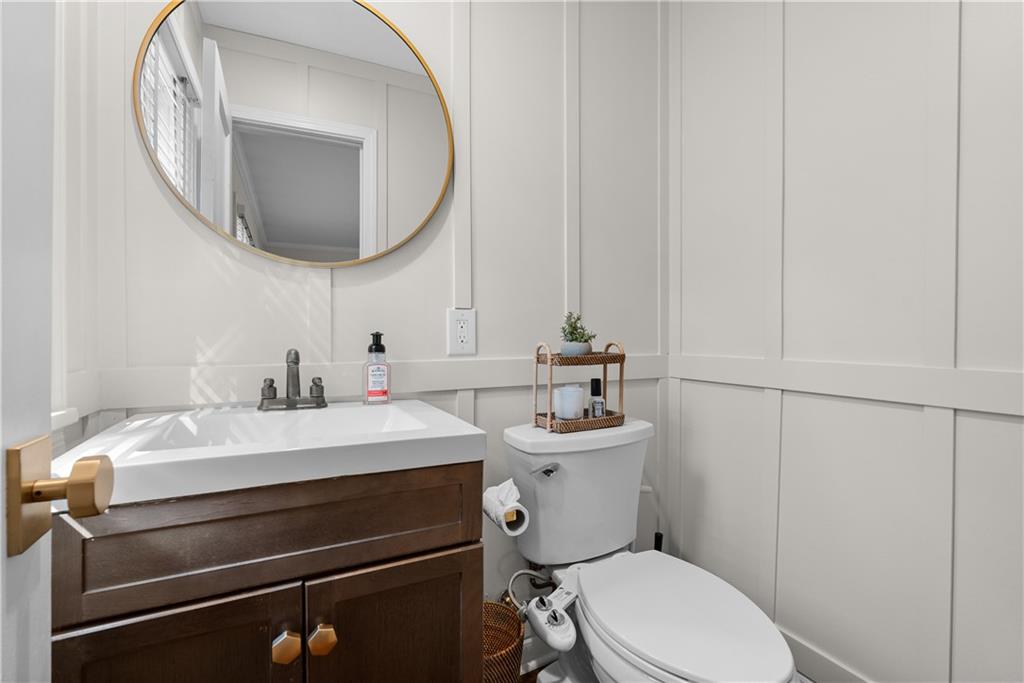 8425 Ward Parkway Plaza Property Photo 22