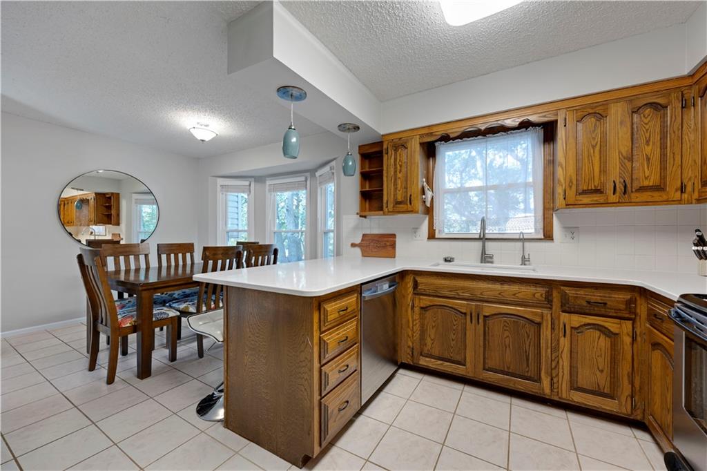 7910 Rene Street Property Photo 11