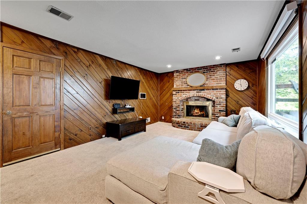 7910 Rene Street Property Photo 15
