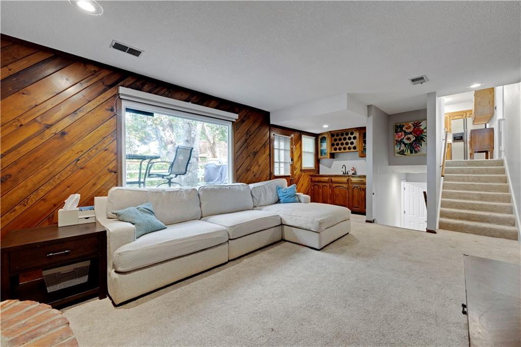 7910 Rene Street Property Photo 16