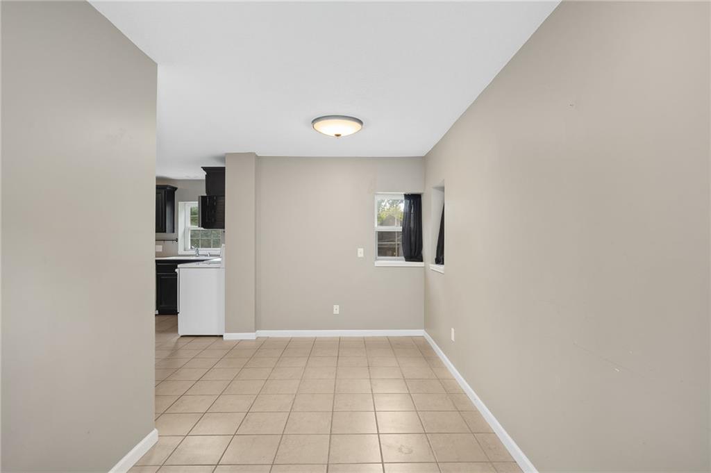 3325 Locust Street Property Photo 9