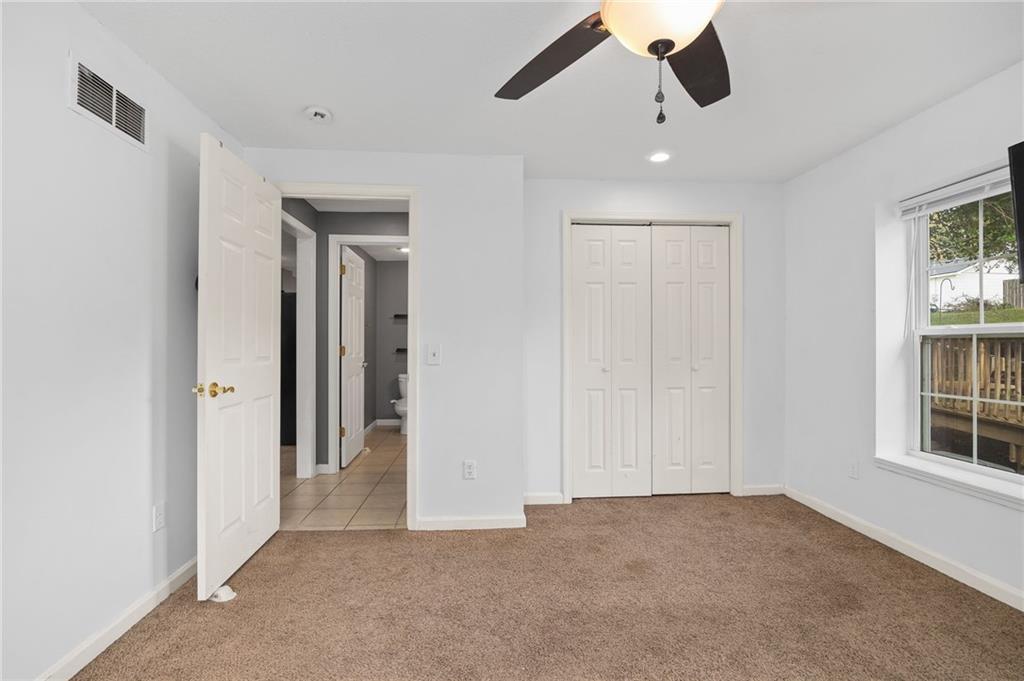 3325 Locust Street Property Photo 15