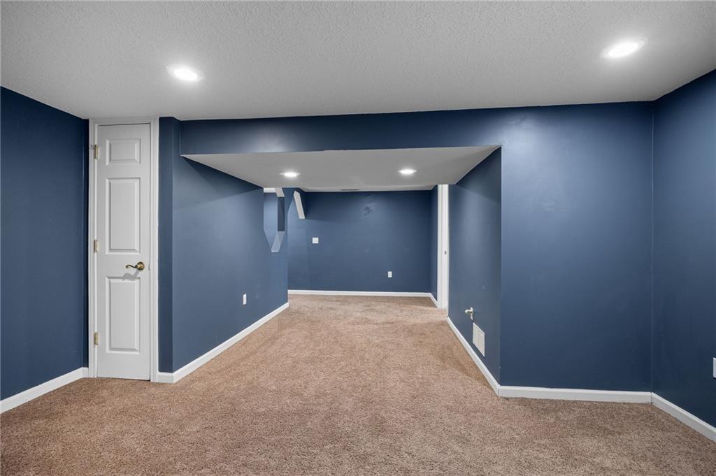 3325 Locust Street Property Photo 17