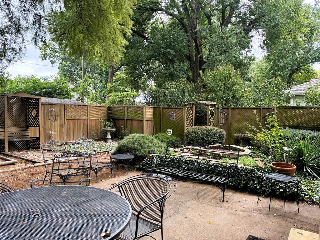 1212 Sw Horizon Drive Property Photo 24