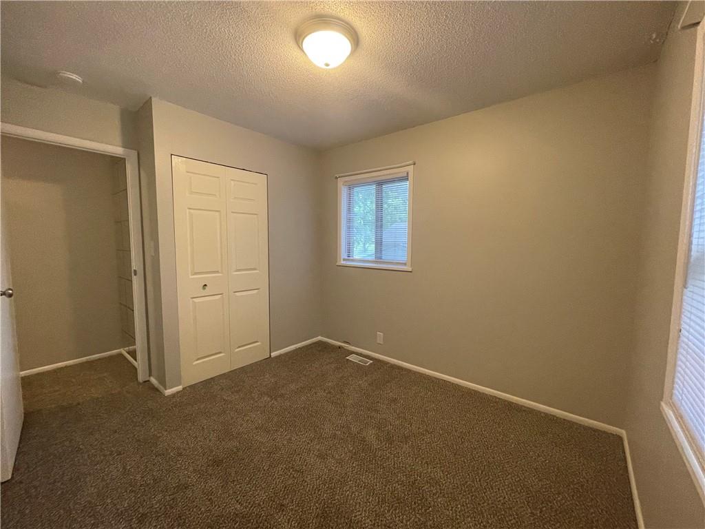 18904 E Arrowhead Drive Property Photo 14