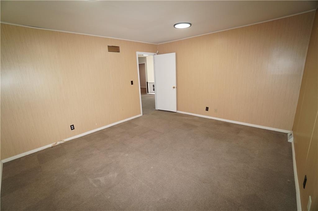 2414 S Leonard Road Property Photo 19