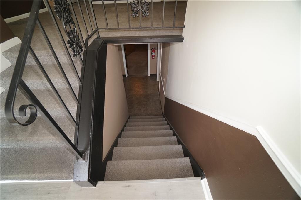 2414 S Leonard Road Property Photo 26