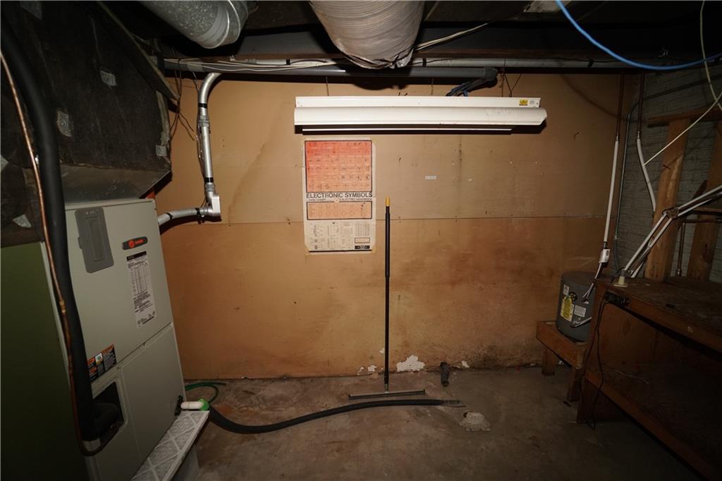 2414 S Leonard Road Property Photo 34