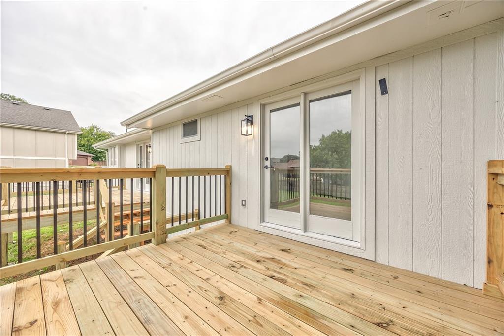 1105 Brookside Place Property Photo 25