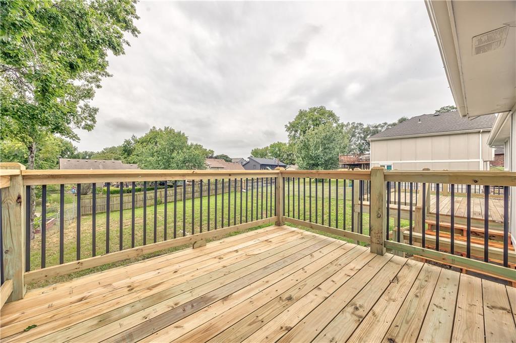 1105 Brookside Place Property Photo 27