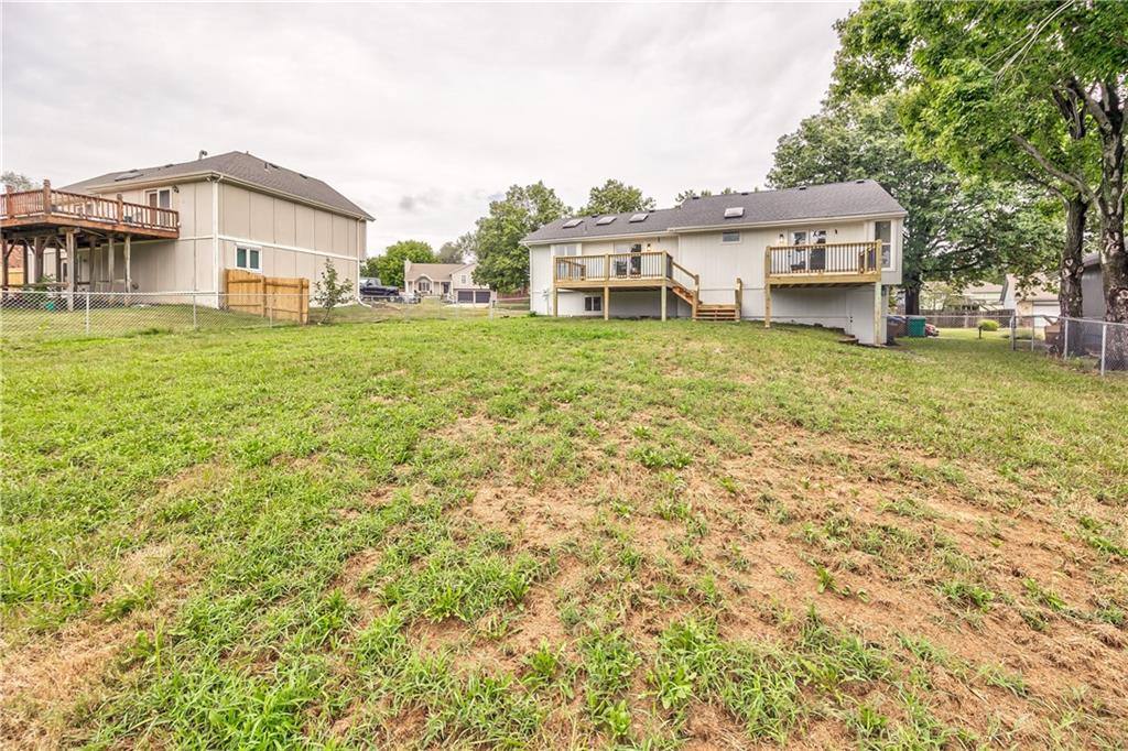 1105 Brookside Place Property Photo 32