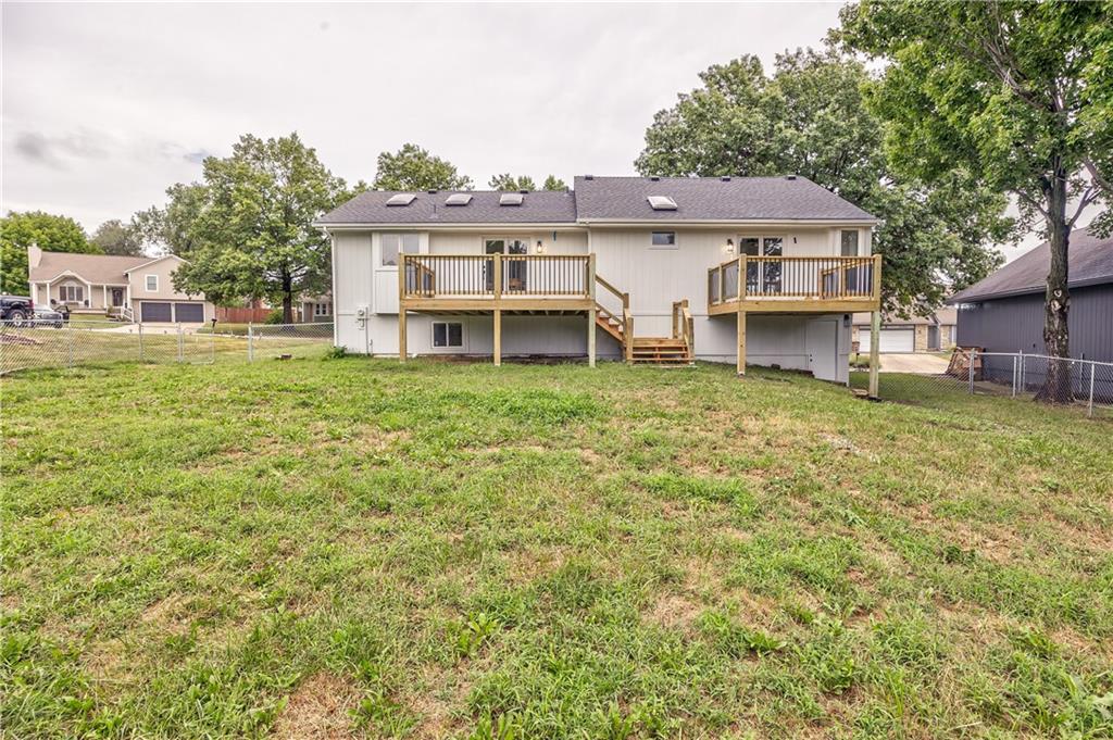 1105 Brookside Place Property Photo 33