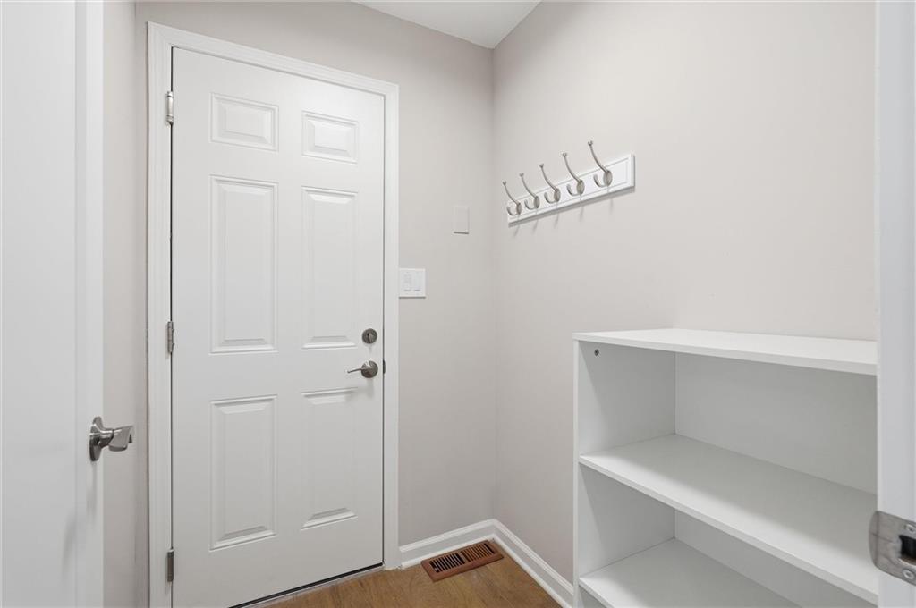 7740 Briar Drive Property Photo 27