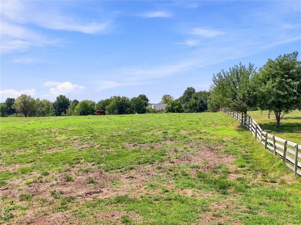 14016 N Zachary Drive Property Photo 18