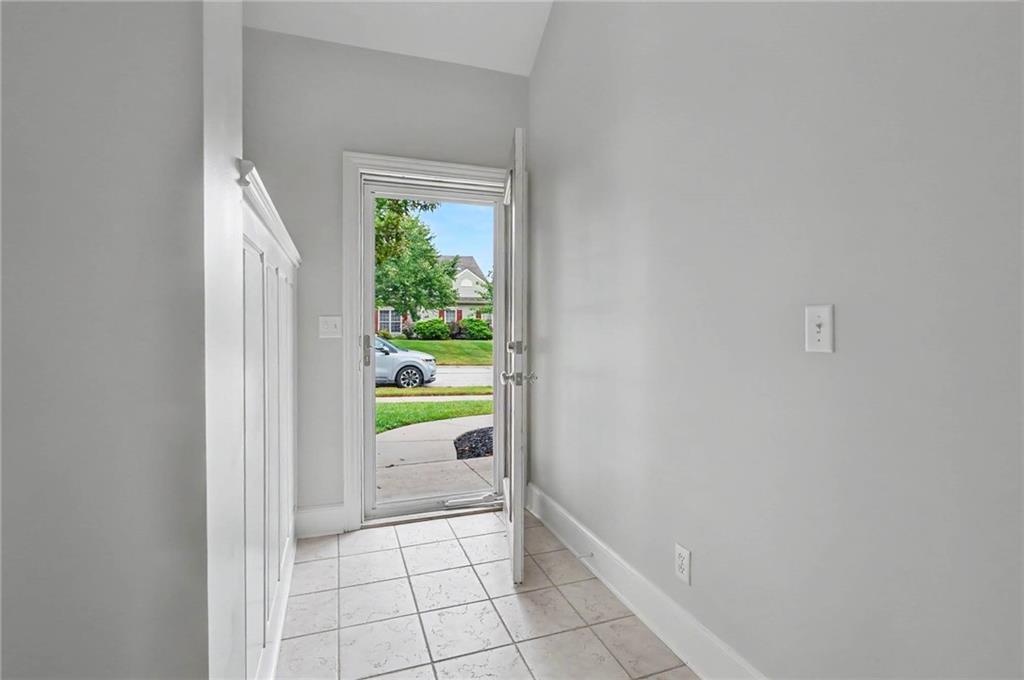 5933 Longleaf Circle Property Photo 7