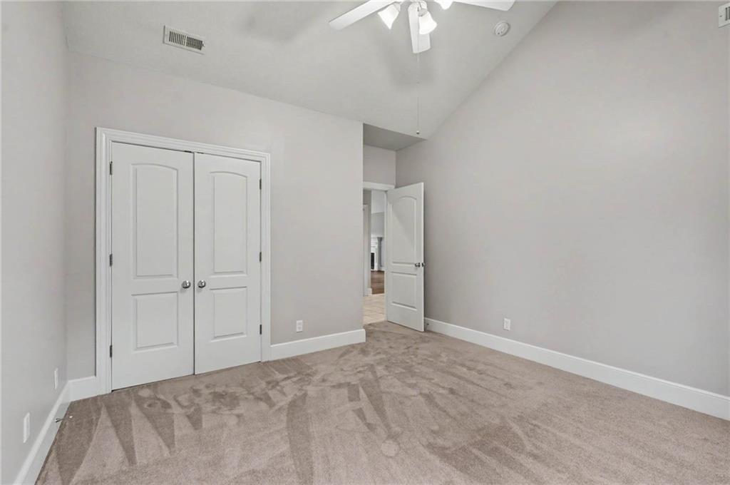 5933 Longleaf Circle Property Photo 18