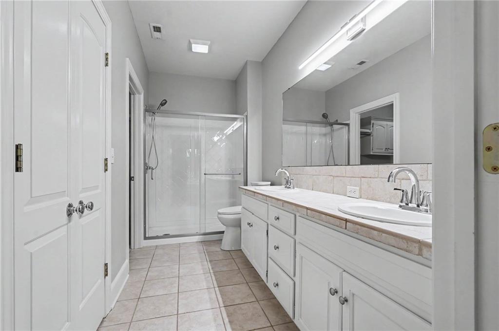 5933 Longleaf Circle Property Photo 23