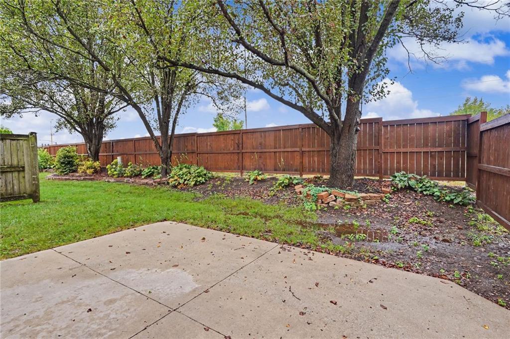 5933 Longleaf Circle Property Photo 28