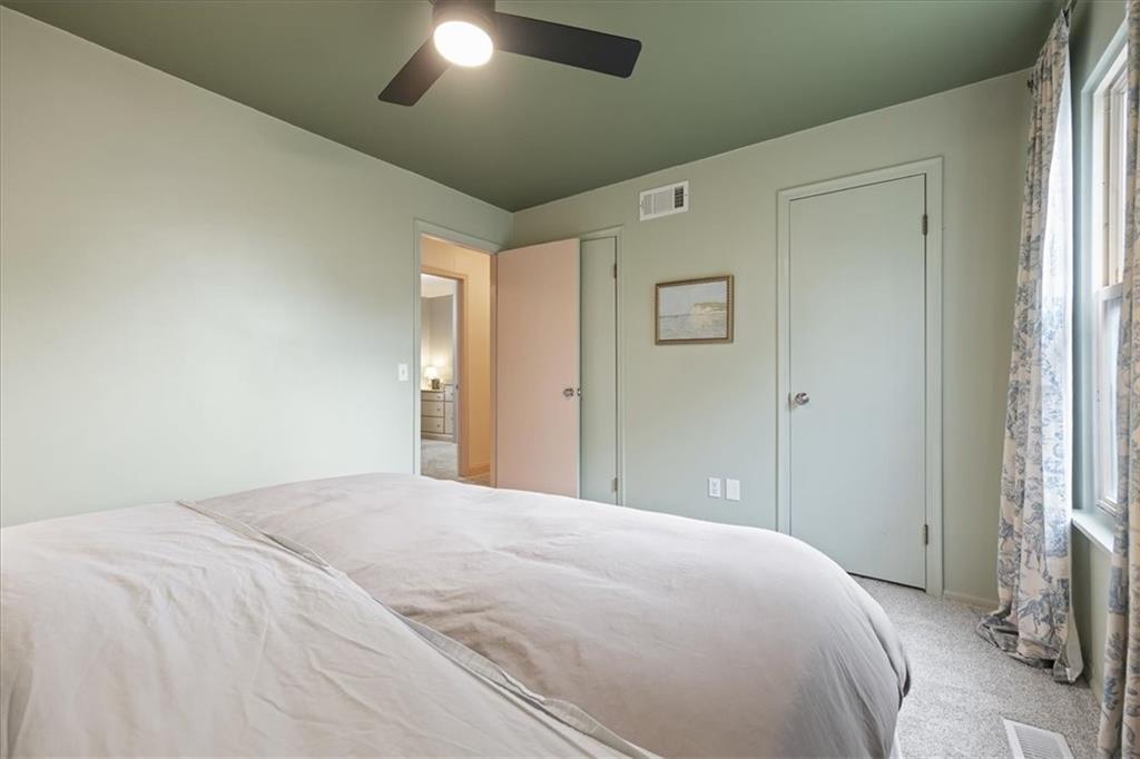 611 E Welston Avenue Property Photo 13