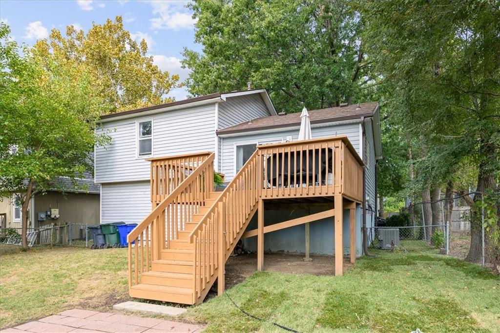 611 E Welston Avenue Property Photo 25