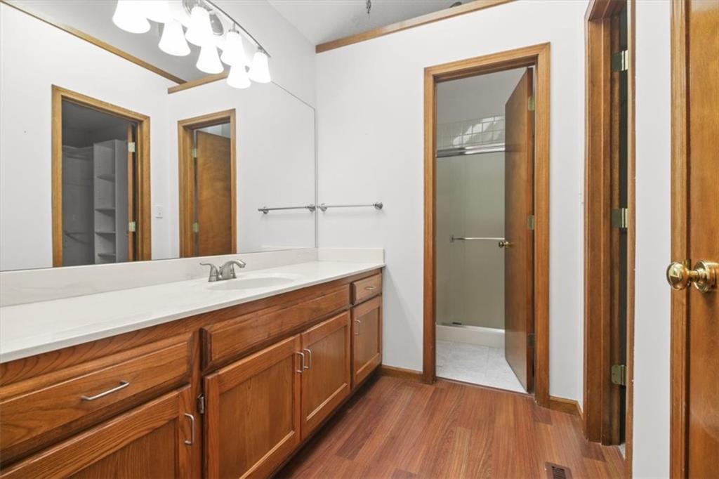 17002 E 45 Street Property Photo 16