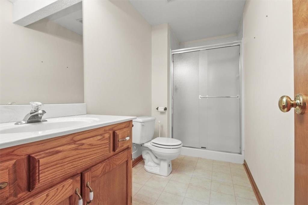 17002 E 45 Street Property Photo 21