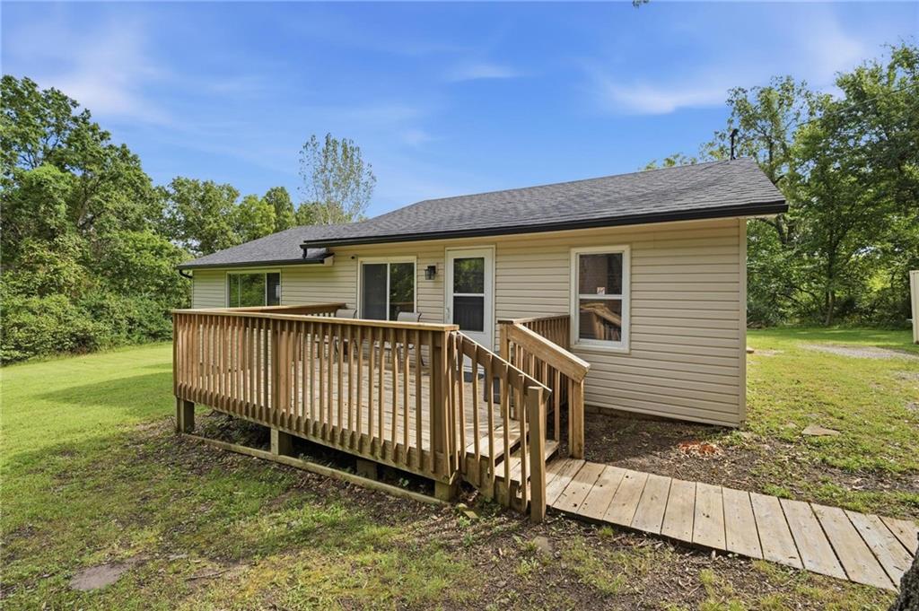 2915 S Slaughter Road Property Photo 2