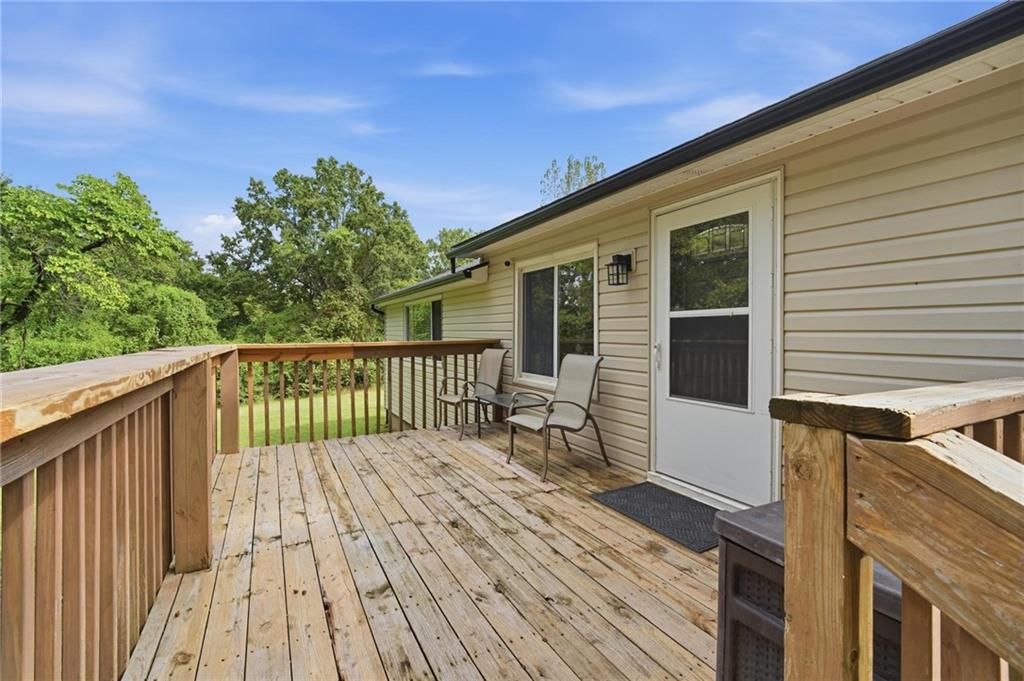 2915 S Slaughter Road Property Photo 3