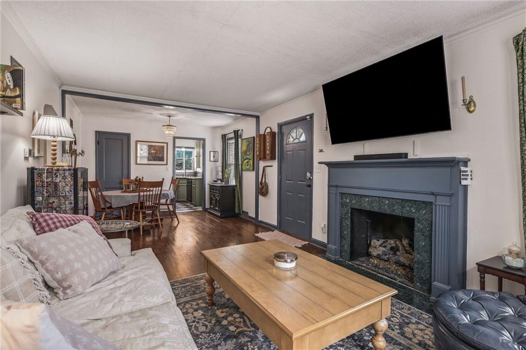 5011 W 51st Street Property Photo 5