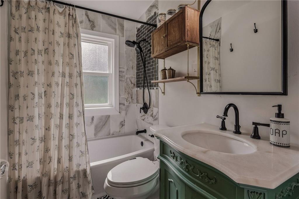 5011 W 51st Street Property Photo 15