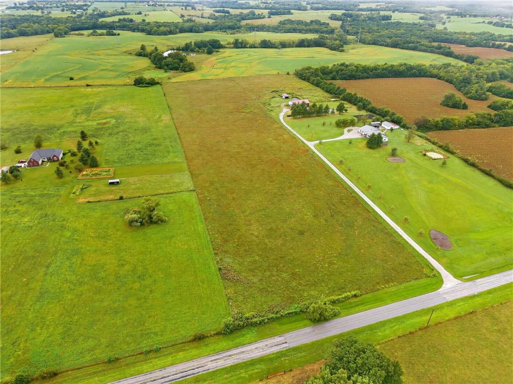 T Highway Property Photo 8
