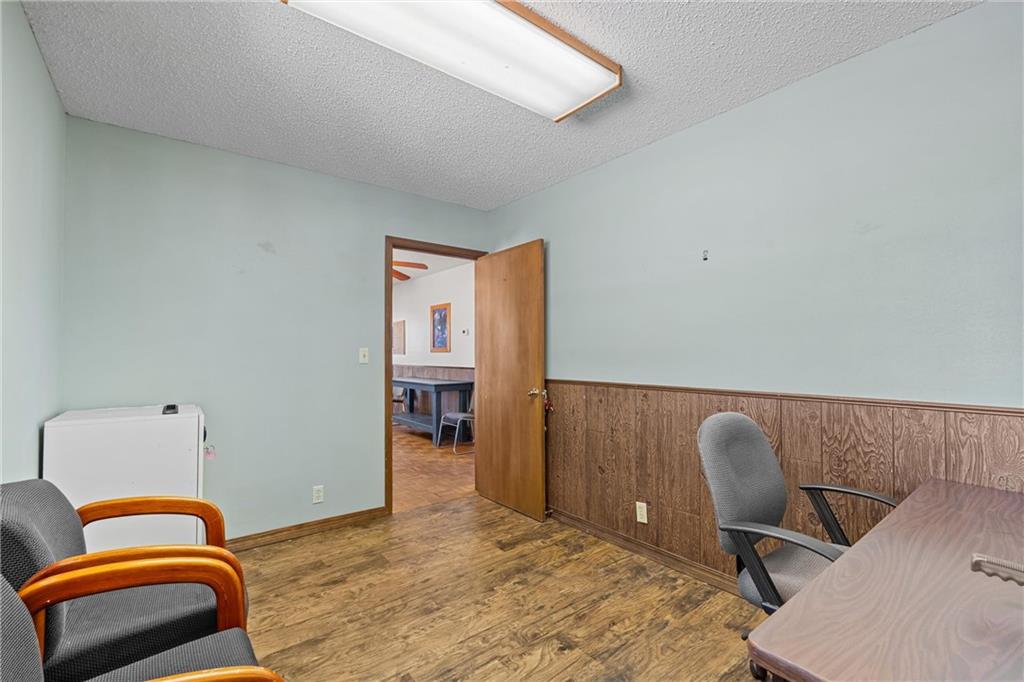 410 E Taylor Street Property Photo 18