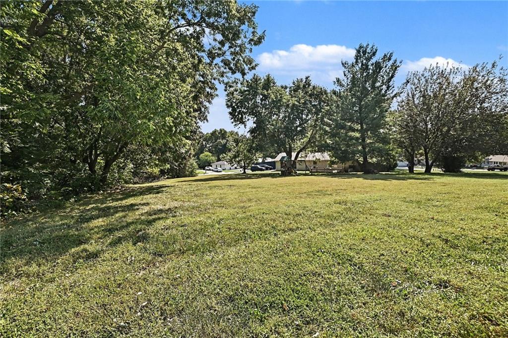 00 Maple Drive Property Photo 5