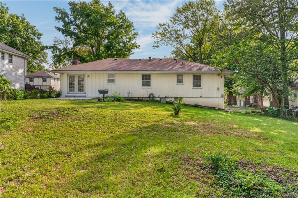 12800 Ewing Avenue Property Photo 8