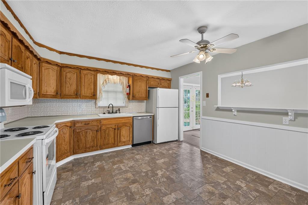 12800 Ewing Avenue Property Photo 16