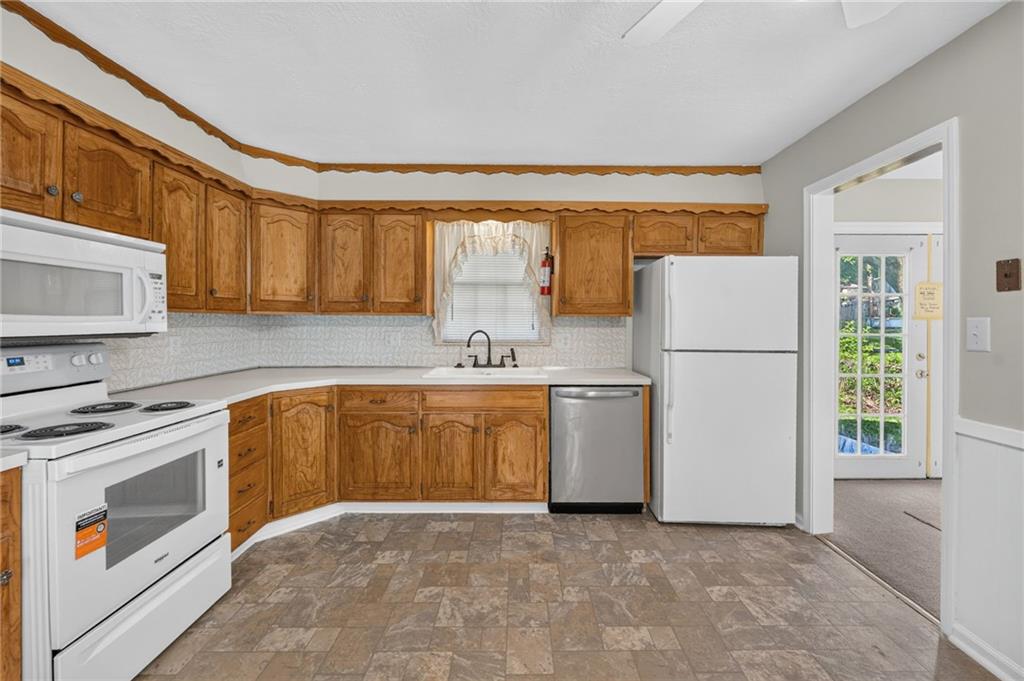 12800 Ewing Avenue Property Photo 18
