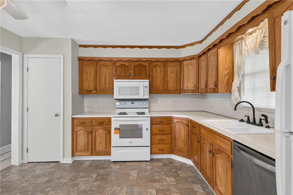 12800 Ewing Avenue Property Photo 19