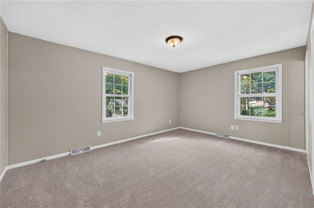 12800 Ewing Avenue Property Photo 27