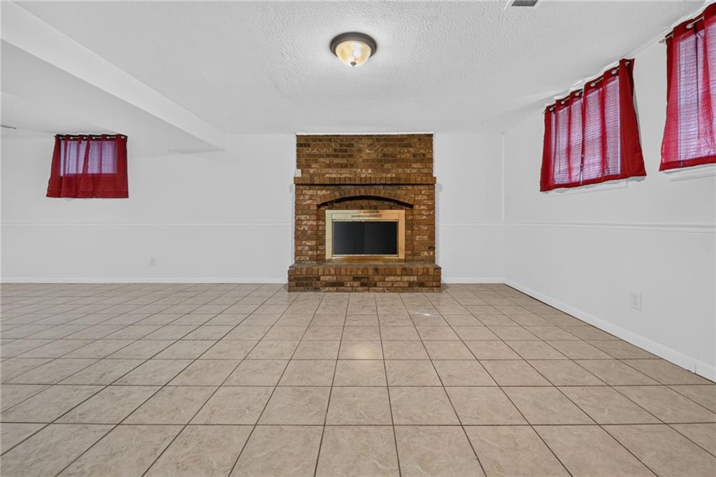 12800 Ewing Avenue Property Photo 34