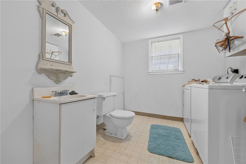 12800 Ewing Avenue Property Photo 35
