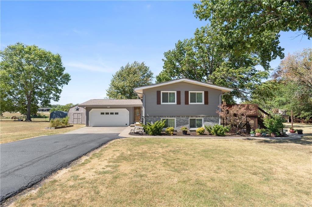 1679 Cr 3950 N/a Property Photo 2
