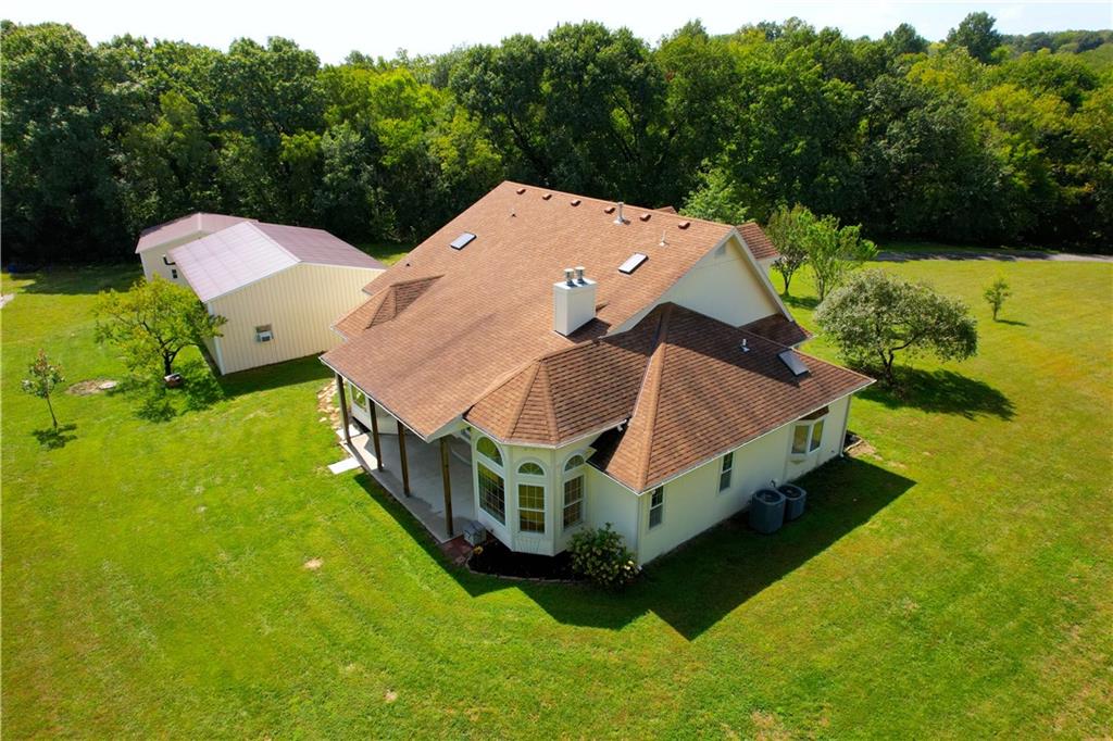 16723 Endsley Road Property Photo 7