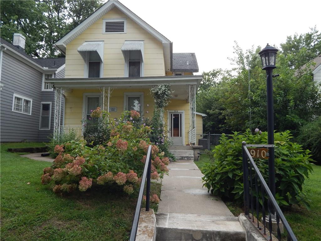 910 Columbia Avenue Property Photo 3